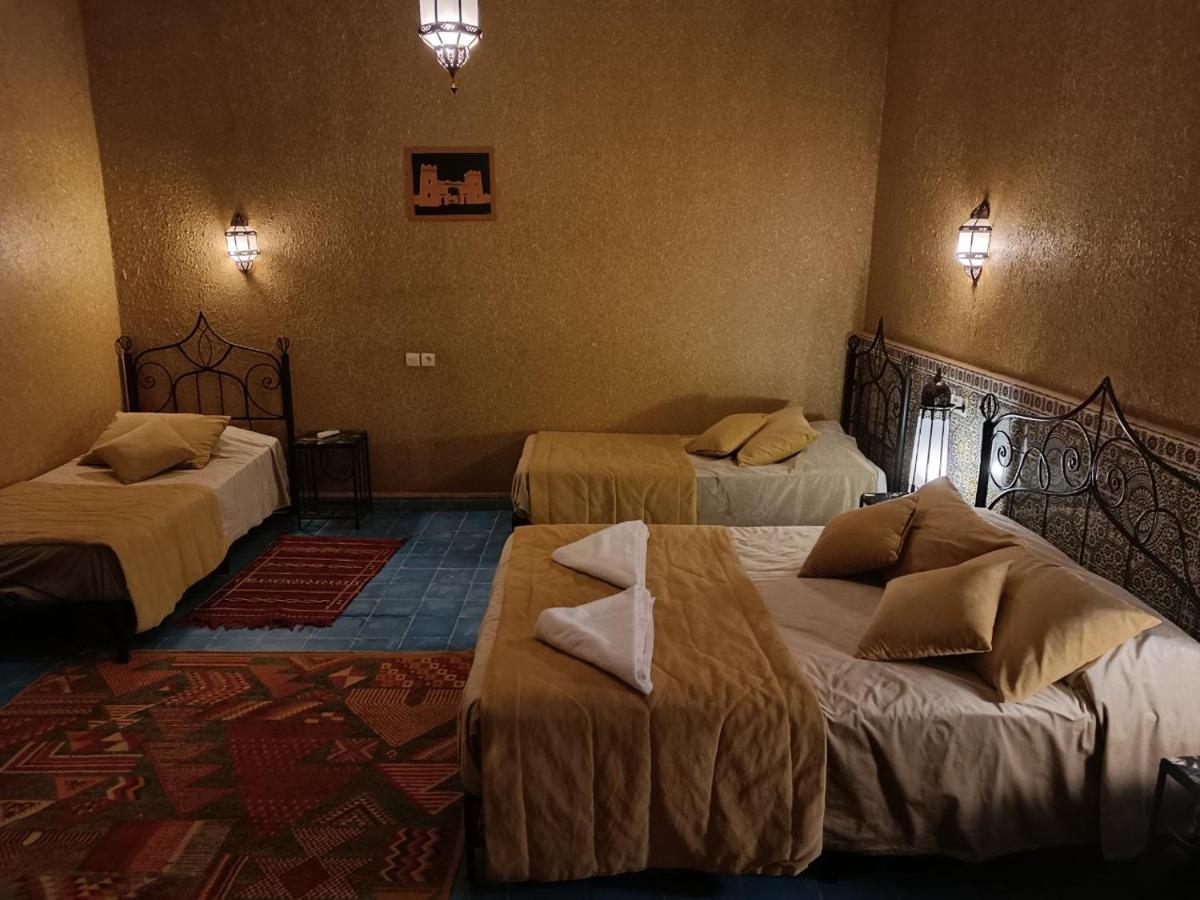阿里摩洛哥传统庭院住宅酒店 梅尔祖卡 外观 照片